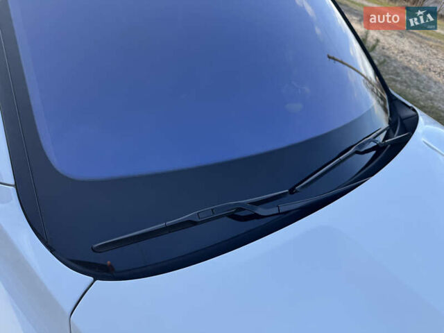 Белый Киа Соренто, объемом двигателя 2.15 л и пробегом 121 тыс. км за 31500 $, фото 15 на Automoto.ua