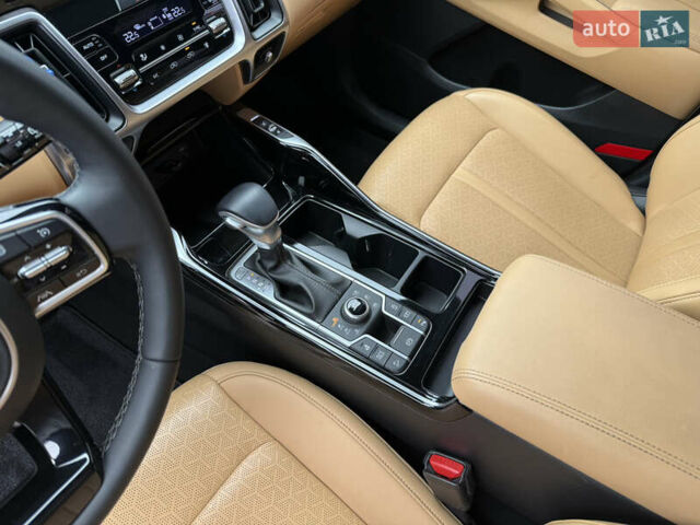 Белый Киа Соренто, объемом двигателя 2.2 л и пробегом 103 тыс. км за 33900 $, фото 20 на Automoto.ua