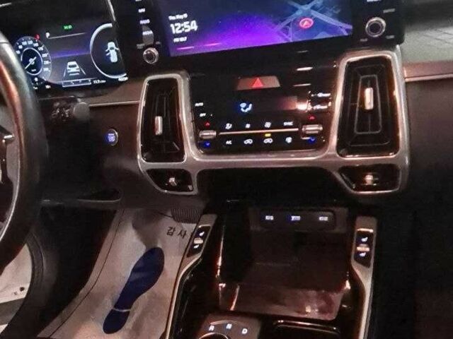 Белый Киа Соренто, объемом двигателя 2.2 л и пробегом 42 тыс. км за 31000 $, фото 18 на Automoto.ua