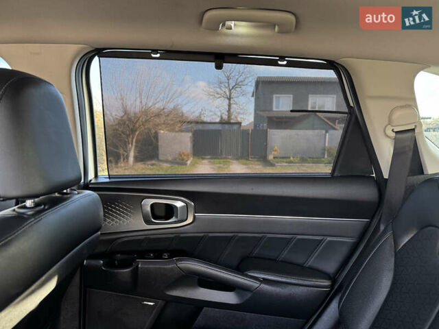 Белый Киа Соренто, объемом двигателя 2.15 л и пробегом 121 тыс. км за 31500 $, фото 29 на Automoto.ua