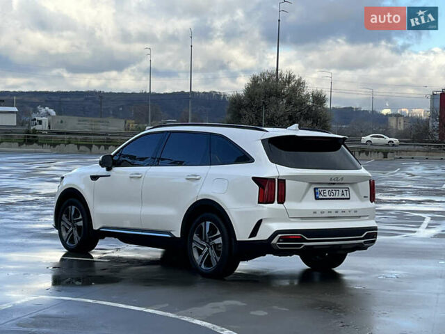 Белый Киа Соренто, объемом двигателя 1.6 л и пробегом 26 тыс. км за 44000 $, фото 8 на Automoto.ua