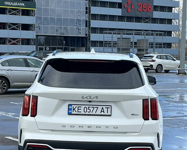 Белый Киа Соренто, объемом двигателя 1.6 л и пробегом 26 тыс. км за 44000 $, фото 4 на Automoto.ua
