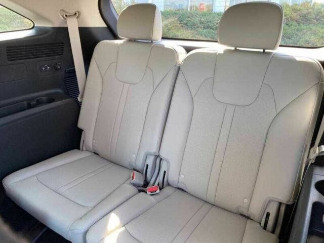 Білий Кіа Соренто, об'ємом двигуна 2.5 л та пробігом 26 тис. км за 11200 $, фото 18 на Automoto.ua