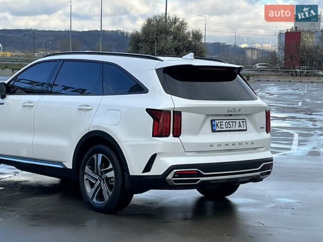 Белый Киа Соренто, объемом двигателя 1.6 л и пробегом 26 тыс. км за 44000 $, фото 7 на Automoto.ua