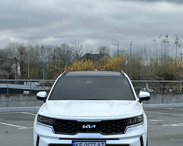 Белый Киа Соренто, объемом двигателя 1.6 л и пробегом 26 тыс. км за 44000 $, фото 1 на Automoto.ua