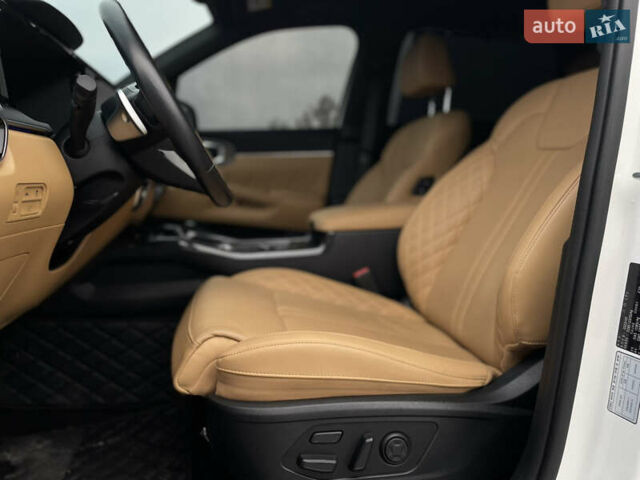 Білий Кіа Соренто, об'ємом двигуна 1.6 л та пробігом 25 тис. км за 41900 $, фото 15 на Automoto.ua