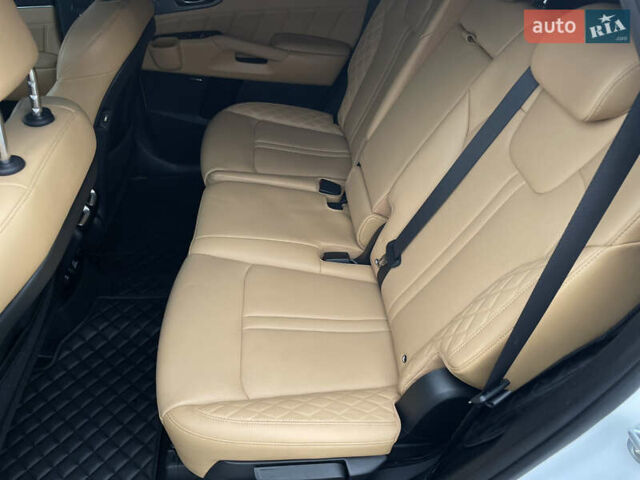 Білий Кіа Соренто, об'ємом двигуна 1.6 л та пробігом 25 тис. км за 41900 $, фото 24 на Automoto.ua