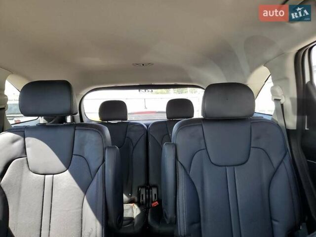Білий Кіа Соренто, об'ємом двигуна 1.6 л та пробігом 45 тис. км за 11500 $, фото 9 на Automoto.ua