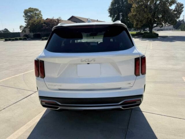 Белый Киа Соренто, объемом двигателя 1.6 л и пробегом 29 тыс. км за 21000 $, фото 5 на Automoto.ua