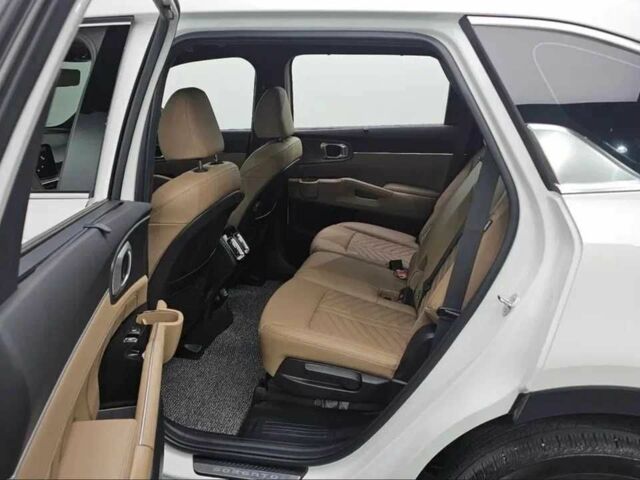 Белый Киа Соренто, объемом двигателя 2.2 л и пробегом 20 тыс. км за 32000 $, фото 9 на Automoto.ua