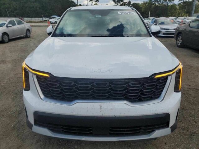 Кіа Соренто 2025 у Хмельницькому на Automoto.ua Білий Кіа Соренто, об'ємом двигуна 2.5 л та пробігом 50 тис. км за 20000 $, фото 6 на Automoto.ua