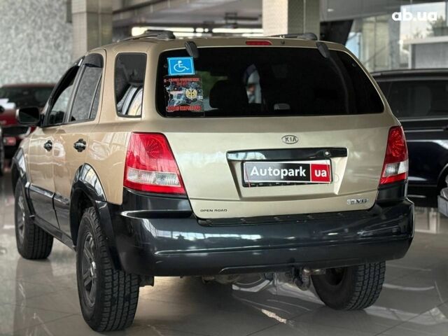 Киа Соренто 2003 в Одессе на Automoto.ua Бежевый Киа Соренто, объемом двигателя 3.5 л и пробегом 171 тыс. км за 4990 $, фото 4 на Automoto.ua