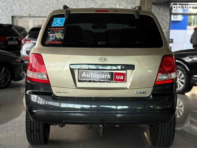 Киа Соренто 2003 в Одессе на Automoto.ua Бежевый Киа Соренто, объемом двигателя 3.5 л и пробегом 171 тыс. км за 4990 $, фото 5 на Automoto.ua