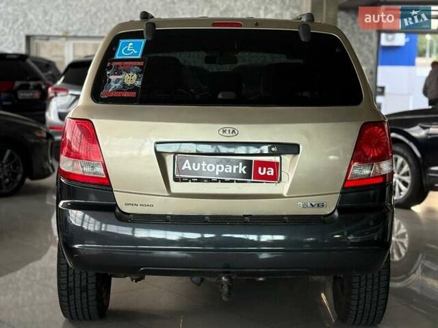 Бежевый Киа Соренто, объемом двигателя 3.5 л и пробегом 171 тыс. км за 4990 $, фото 5 на Automoto.ua