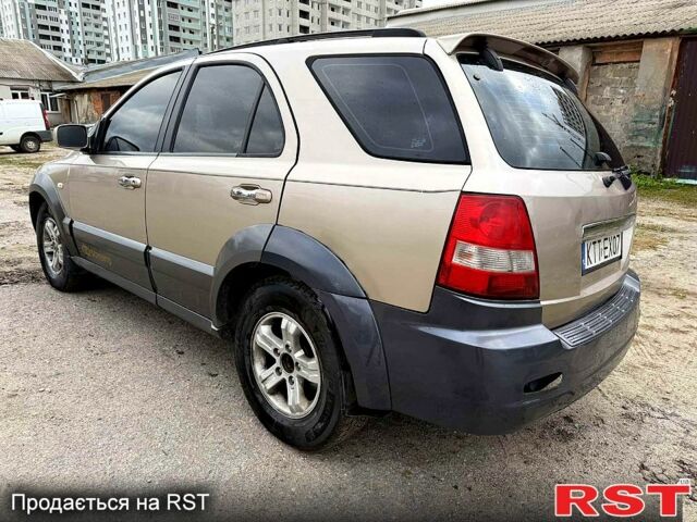 Киа Соренто 2004 в Харькове на Automoto.ua Бежевый Киа Соренто, объемом двигателя 2.5 л и пробегом 290 тыс. км за 3700 $, фото 2 на Automoto.ua