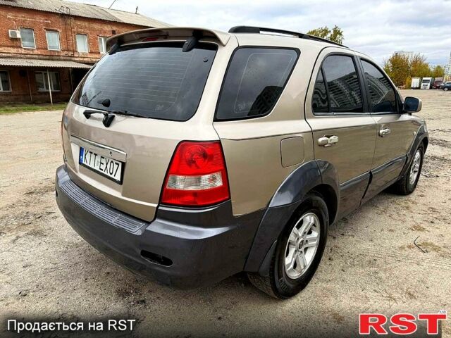 Киа Соренто 2004 в Харькове на Automoto.ua Бежевый Киа Соренто, объемом двигателя 2.5 л и пробегом 290 тыс. км за 3700 $, фото 5 на Automoto.ua