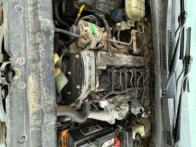 Киа Соренто 2004 в Харькове на Automoto.ua Бежевый Киа Соренто, объемом двигателя 2.5 л и пробегом 284 тыс. км за 3500 $, фото 8 на Automoto.ua