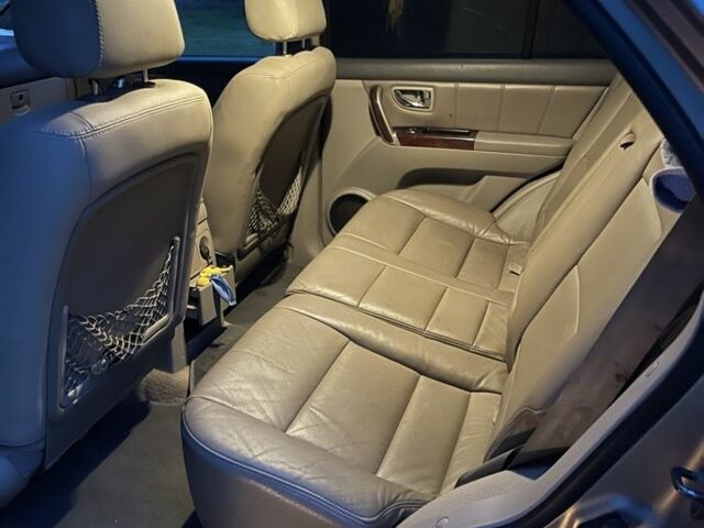 Бежевый Киа Соренто, объемом двигателя 3.5 л и пробегом 274 тыс. км за 7000 $, фото 3 на Automoto.ua