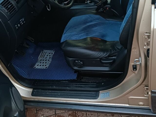 Кіа Соренто 2009 у Белой Церкве на Automoto.ua Бежевий Кіа Соренто, об'ємом двигуна 2.5 л та пробігом 350 тис. км за 8500 $, фото 10 на Automoto.ua