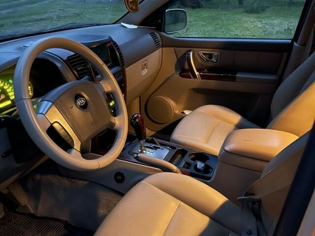 Бежевый Киа Соренто, объемом двигателя 3.5 л и пробегом 274 тыс. км за 7000 $, фото 4 на Automoto.ua