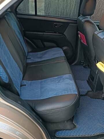 Кіа Соренто 2009 у Белой Церкве на Automoto.ua Бежевий Кіа Соренто, об'ємом двигуна 2.5 л та пробігом 350 тис. км за 8500 $, фото 7 на Automoto.ua