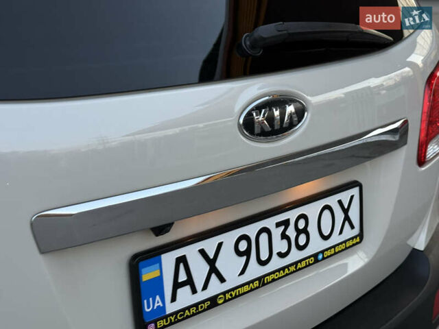 Бежевый Киа Соренто, объемом двигателя 2.4 л и пробегом 203 тыс. км за 10999 $, фото 27 на Automoto.ua