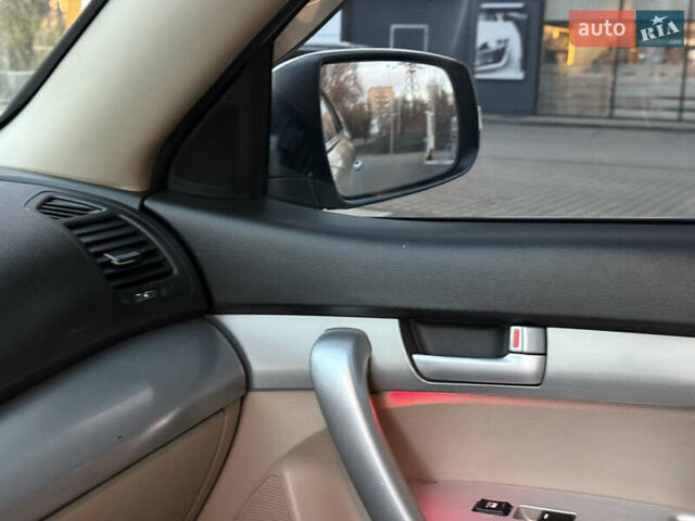 Бежевый Киа Соренто, объемом двигателя 2.4 л и пробегом 203 тыс. км за 10999 $, фото 51 на Automoto.ua