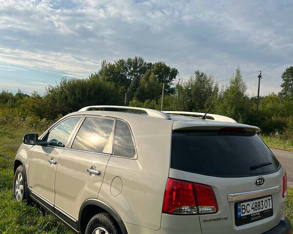 Бежевый Киа Соренто, объемом двигателя 2.2 л и пробегом 269 тыс. км за 13500 $, фото 5 на Automoto.ua