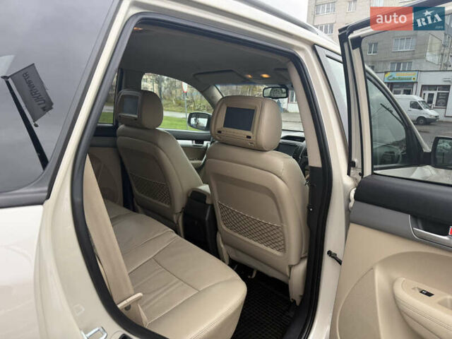 Бежевий Кіа Соренто, об'ємом двигуна 2.2 л та пробігом 269 тис. км за 11200 $, фото 17 на Automoto.ua