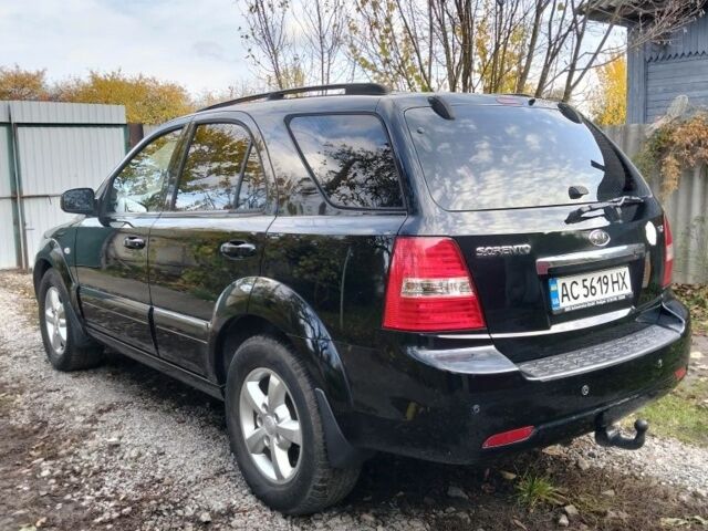 Черный Киа Соренто, объемом двигателя 2.5 л и пробегом 264 тыс. км за 6150 $, фото 3 на Automoto.ua