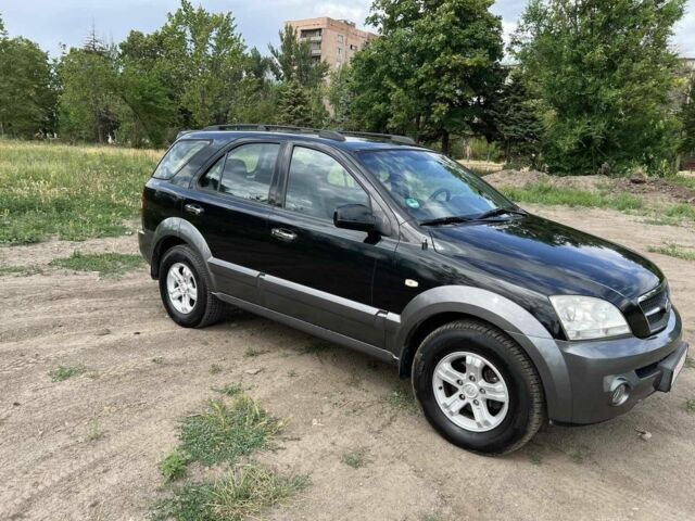 Черный Киа Соренто, объемом двигателя 2 л и пробегом 345 тыс. км за 4400 $, фото 5 на Automoto.ua