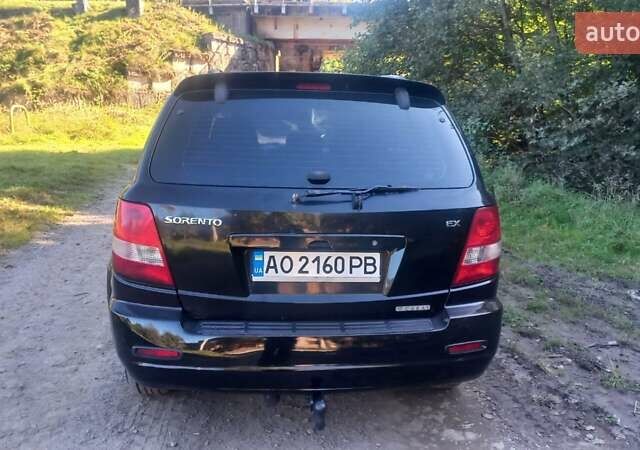 Киа Соренто 2002 в Межгорье на Automoto.ua Черный Киа Соренто, объемом двигателя 2.5 л и пробегом 316 тыс. км за 4800 $, фото 4 на Automoto.ua