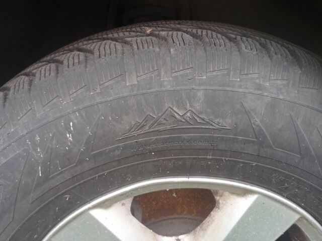 Черный Киа Соренто, объемом двигателя 0 л и пробегом 10 тыс. км за 1200 $, фото 3 на Automoto.ua