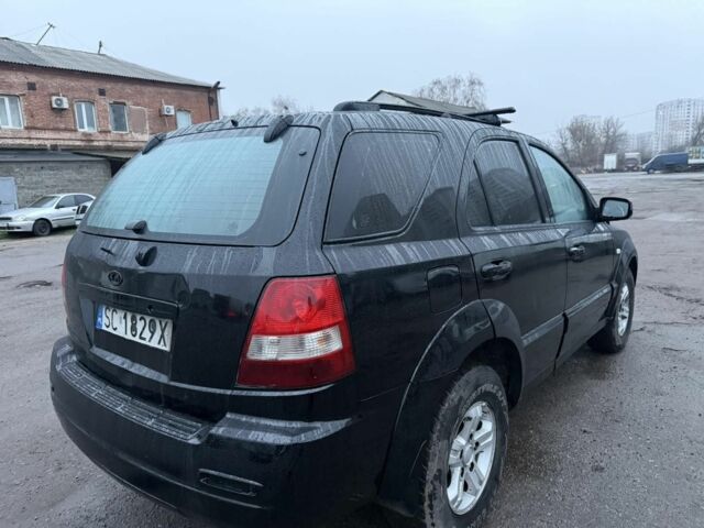 Чорний Кіа Соренто, об'ємом двигуна 2.5 л та пробігом 266 тис. км за 3000 $, фото 4 на Automoto.ua