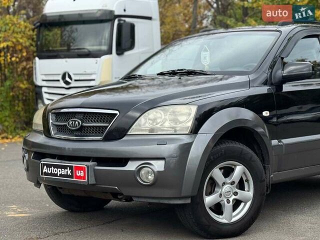 Чорний Кіа Соренто, об'ємом двигуна 2.5 л та пробігом 303 тис. км за 7490 $, фото 1 на Automoto.ua