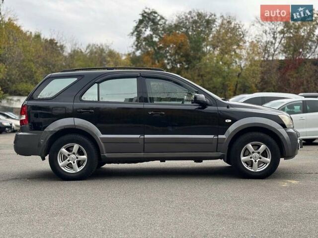 Чорний Кіа Соренто, об'ємом двигуна 2.5 л та пробігом 303 тис. км за 7490 $, фото 12 на Automoto.ua