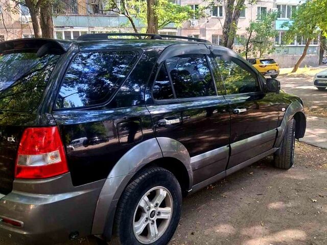 Чорний Кіа Соренто, об'ємом двигуна 2.5 л та пробігом 180 тис. км за 6500 $, фото 2 на Automoto.ua