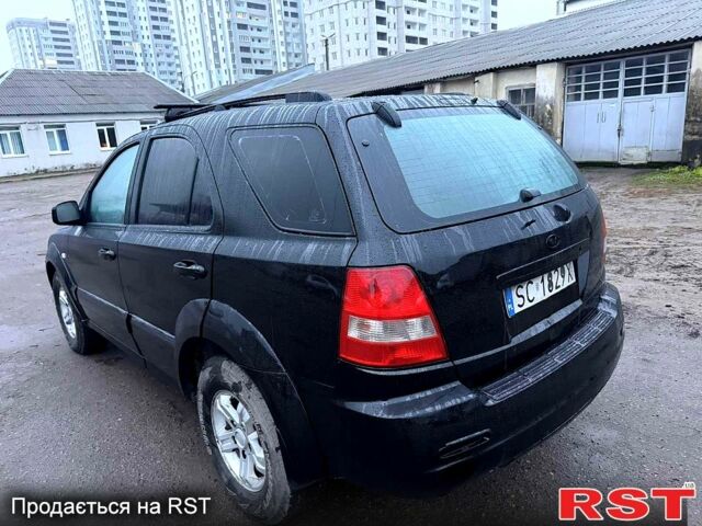 Чорний Кіа Соренто, об'ємом двигуна 2.5 л та пробігом 266 тис. км за 3000 $, фото 1 на Automoto.ua