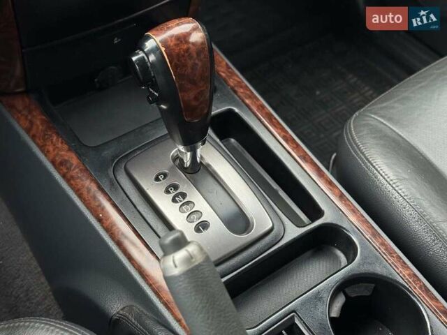 Чорний Кіа Соренто, об'ємом двигуна 2.5 л та пробігом 303 тис. км за 7490 $, фото 21 на Automoto.ua