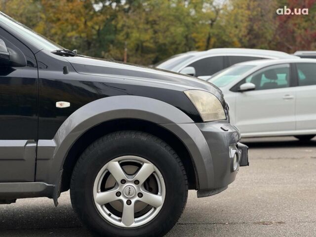 Чорний Кіа Соренто, об'ємом двигуна 2.5 л та пробігом 303 тис. км за 7490 $, фото 13 на Automoto.ua