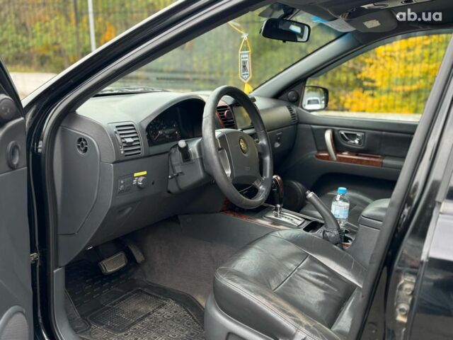 Чорний Кіа Соренто, об'ємом двигуна 2.5 л та пробігом 303 тис. км за 7490 $, фото 16 на Automoto.ua