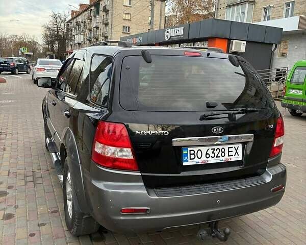 Чорний Кіа Соренто, об'ємом двигуна 2.35 л та пробігом 210 тис. км за 6500 $, фото 6 на Automoto.ua