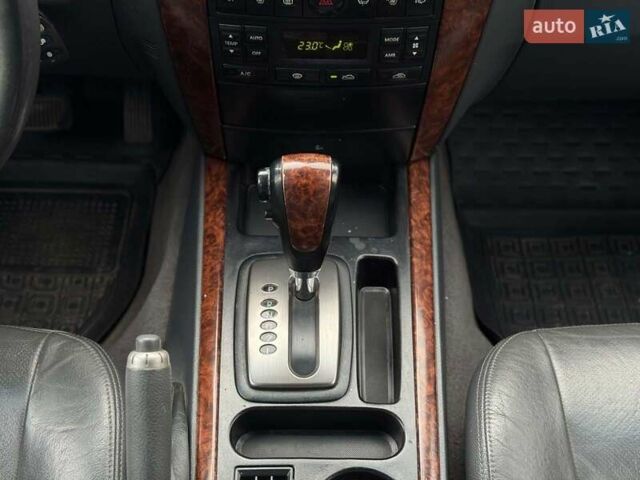 Чорний Кіа Соренто, об'ємом двигуна 2.5 л та пробігом 303 тис. км за 7490 $, фото 35 на Automoto.ua