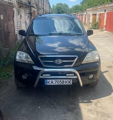 Черный Киа Соренто, объемом двигателя 2.5 л и пробегом 300 тыс. км за 7400 $, фото 1 на Automoto.ua