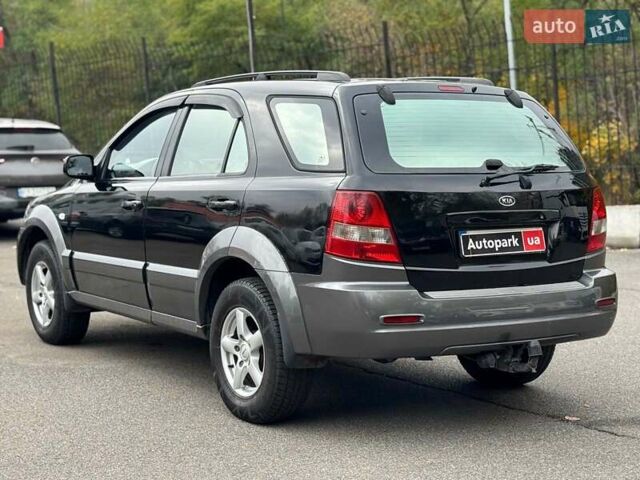 Чорний Кіа Соренто, об'ємом двигуна 2.5 л та пробігом 303 тис. км за 7490 $, фото 7 на Automoto.ua