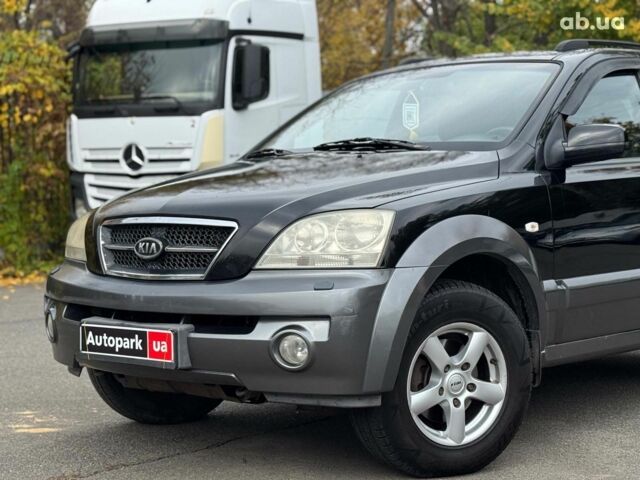 Чорний Кіа Соренто, об'ємом двигуна 2.5 л та пробігом 303 тис. км за 7490 $, фото 2 на Automoto.ua