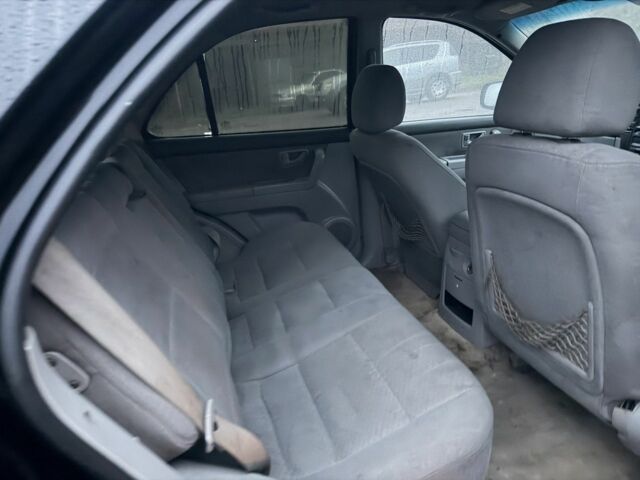 Чорний Кіа Соренто, об'ємом двигуна 2.5 л та пробігом 266 тис. км за 3000 $, фото 7 на Automoto.ua