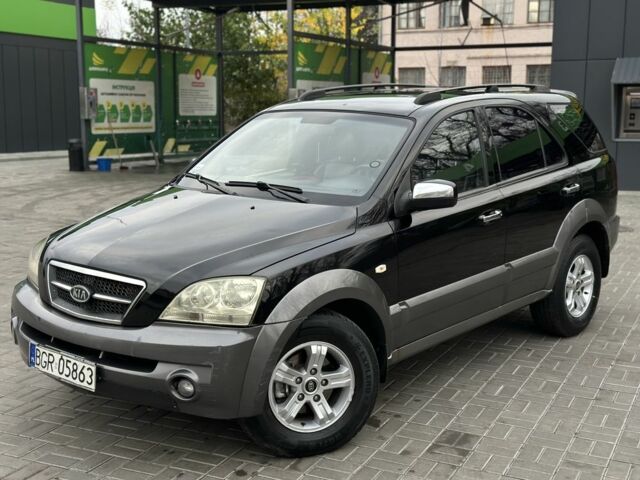 Черный Киа Соренто, объемом двигателя 2.5 л и пробегом 218 тыс. км за 4500 $, фото 3 на Automoto.ua