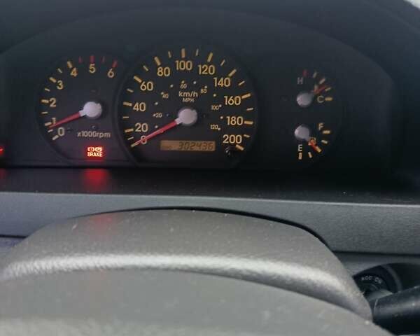 Черный Киа Соренто, объемом двигателя 2.5 л и пробегом 302 тыс. км за 6900 $, фото 3 на Automoto.ua