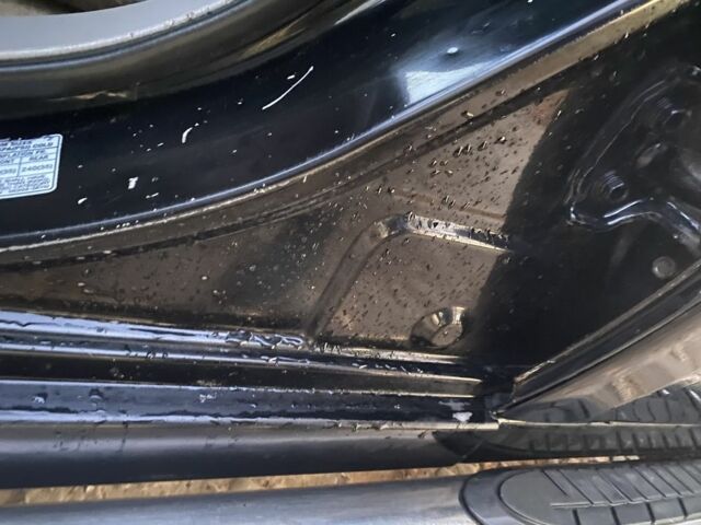 Черный Киа Соренто, объемом двигателя 2.5 л и пробегом 200 тыс. км за 7100 $, фото 9 на Automoto.ua